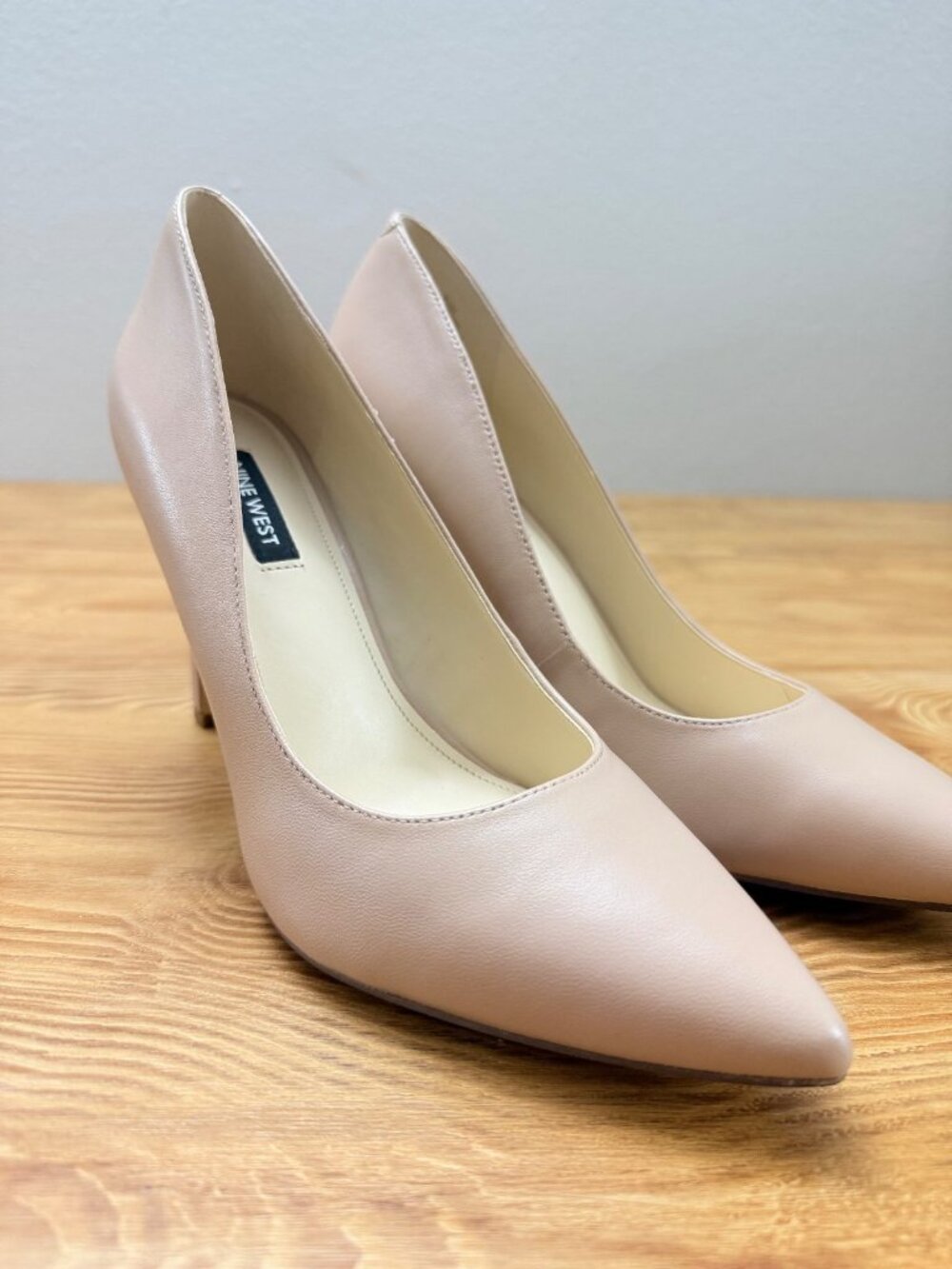 Nine West Tatiana Leather Pump Size 8.5 - 1083